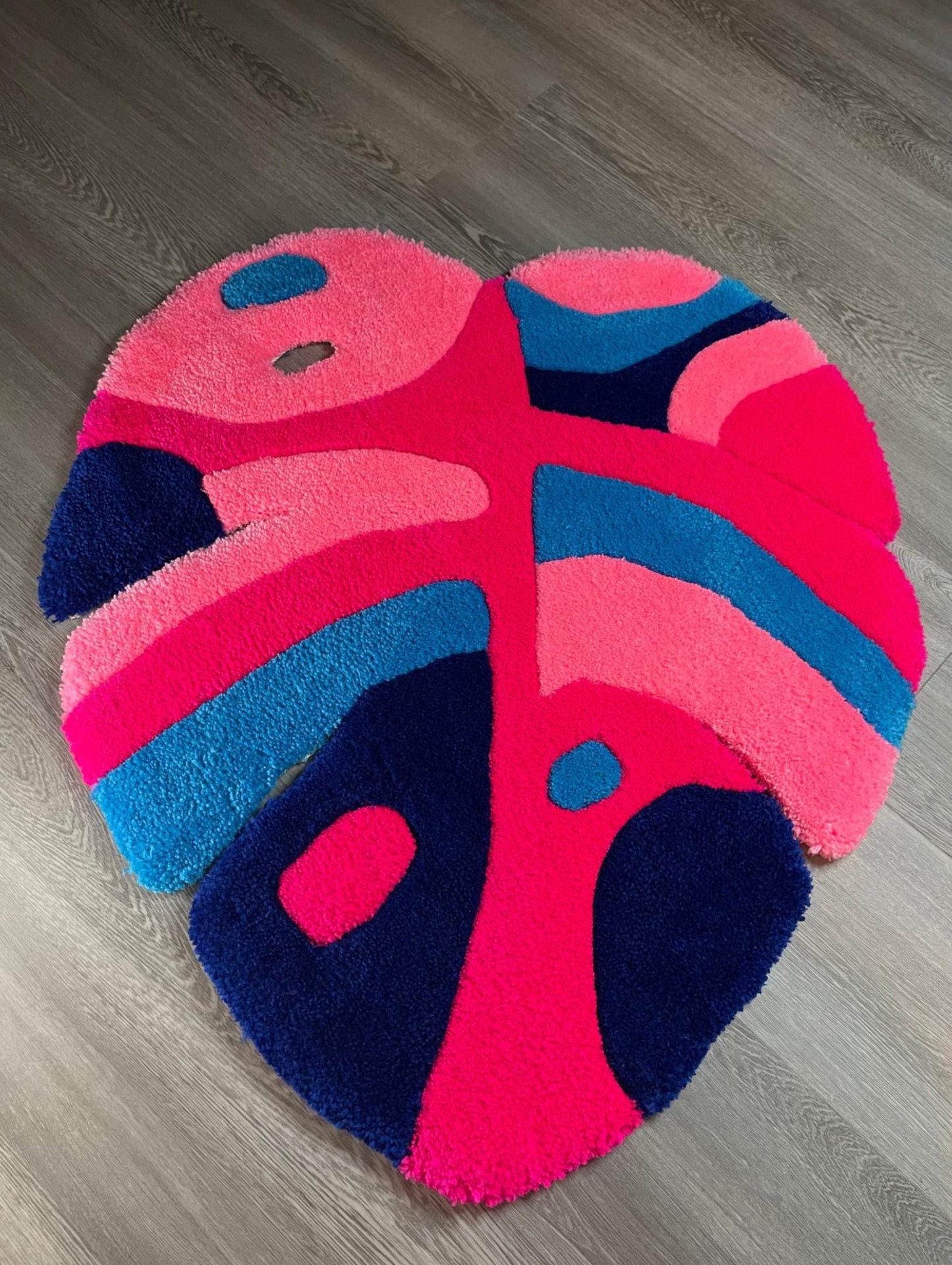 Groovy Monstera Tufted Rug | Funky Leaf Shaped Area Rug | 45” Handmade Acrylic Rug | Boho Colorful Home Decor | Texas Veteran Made
