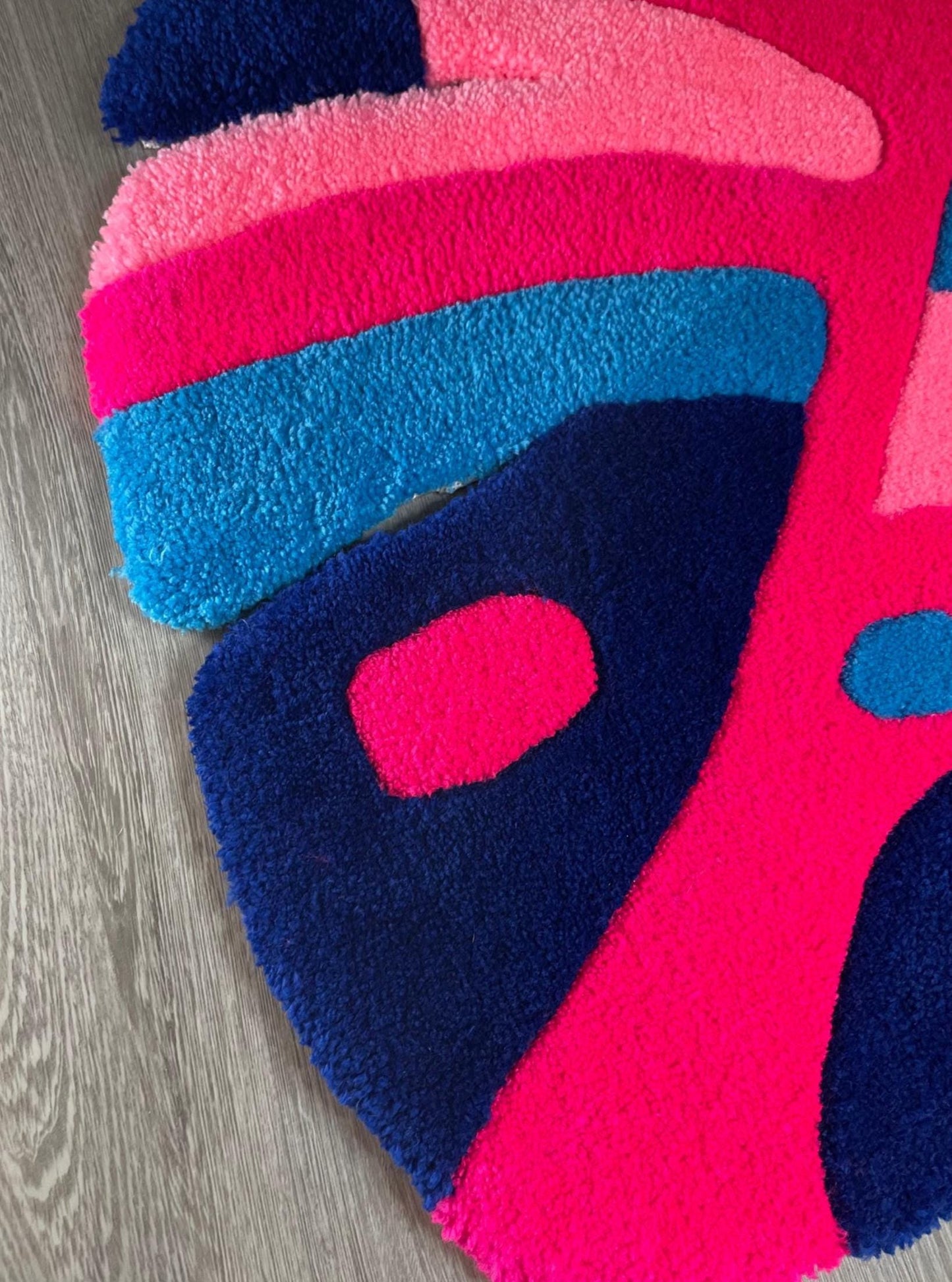 Groovy Monstera Tufted Rug | Funky Leaf Shaped Area Rug | 45” Handmade Acrylic Rug | Boho Colorful Home Decor | Texas Veteran Made